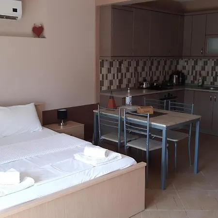 Casa Di Leni PalaiónTsiflíkion