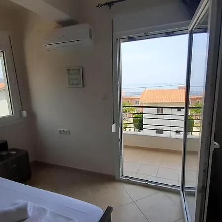 Casa Di Leni Palaiontsiflikion